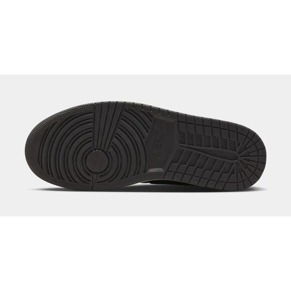 Athletic_Shoes